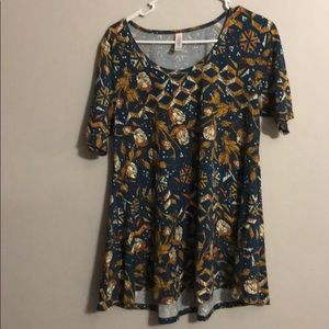 LuLaRoe Classic T